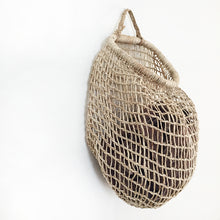Load image into Gallery viewer, Nido Tree Bark Hanging Basket
