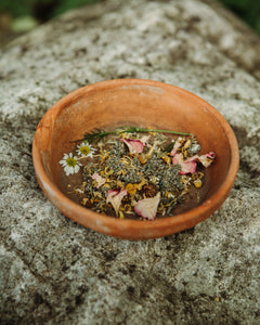 Face in the Flowers Facial Steam